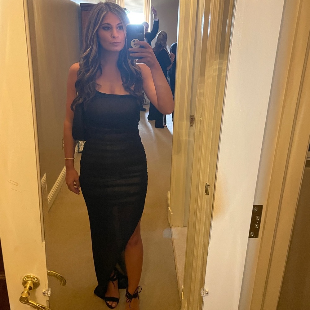 Windsor black and nude ruched dress, one shoulder